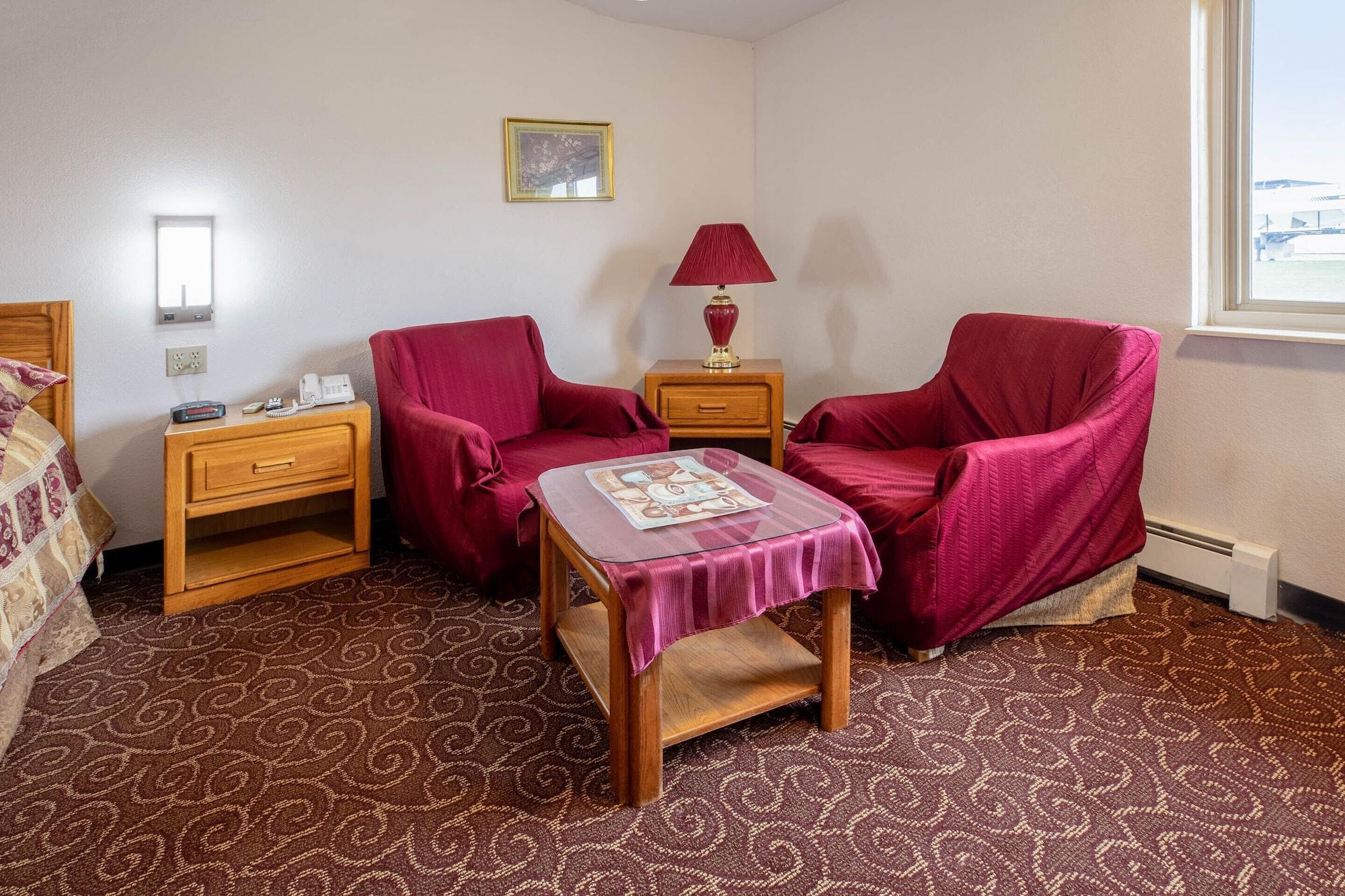 Oyo Hotel Chesaning Route 52 & Hwy 57 Dış mekan fotoğraf