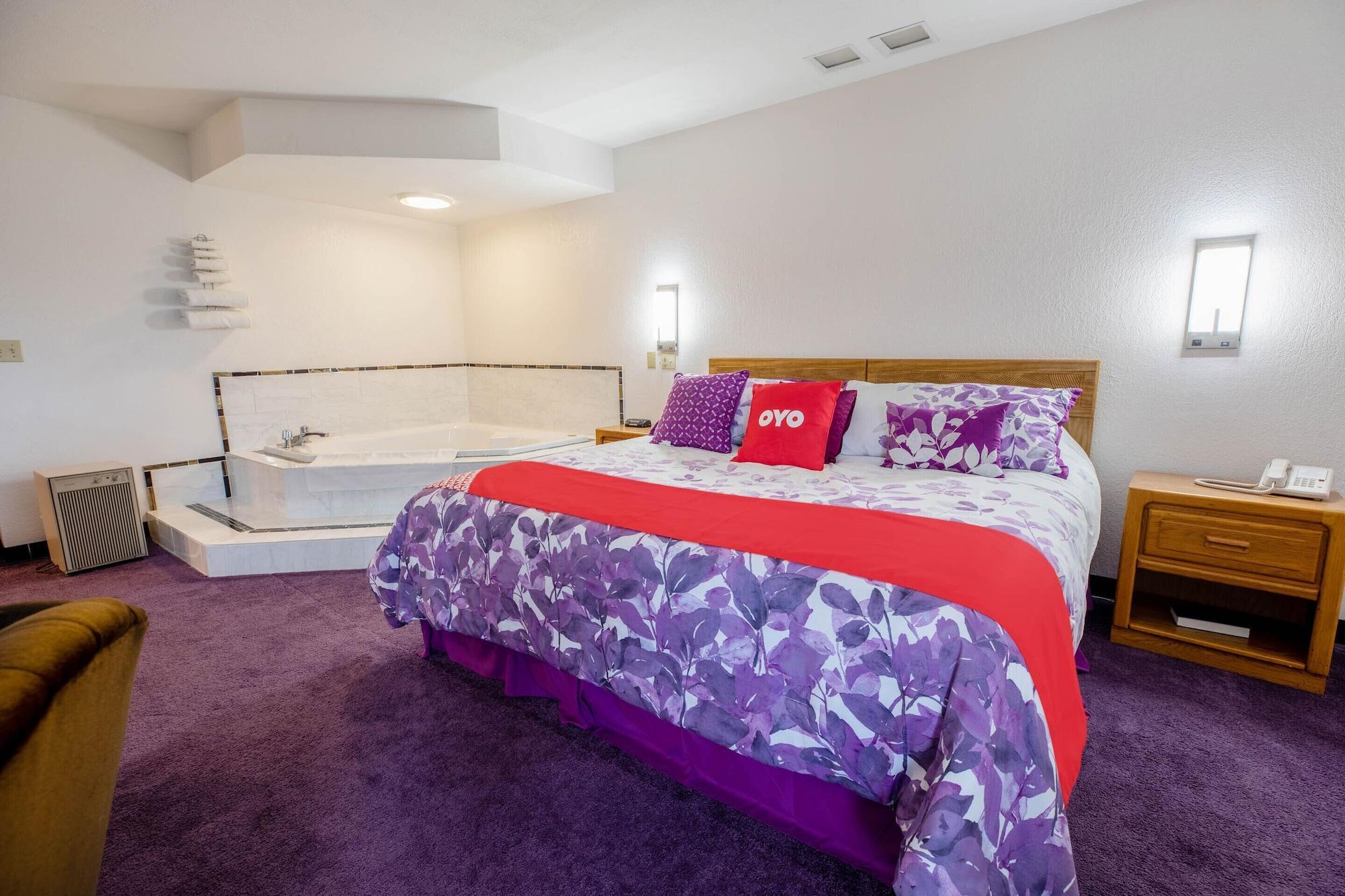 Oyo Hotel Chesaning Route 52 & Hwy 57 Dış mekan fotoğraf